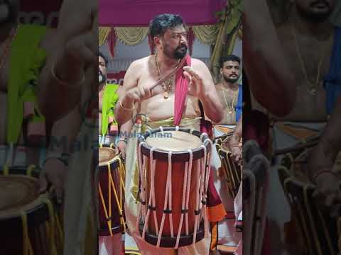 പത്മശ്രീ ജയറാം അവതരിപ്പിച്ച പഞ്ചാരിമേളം  |Jayaram  |  Live Performance | Thiruvananthapuram |